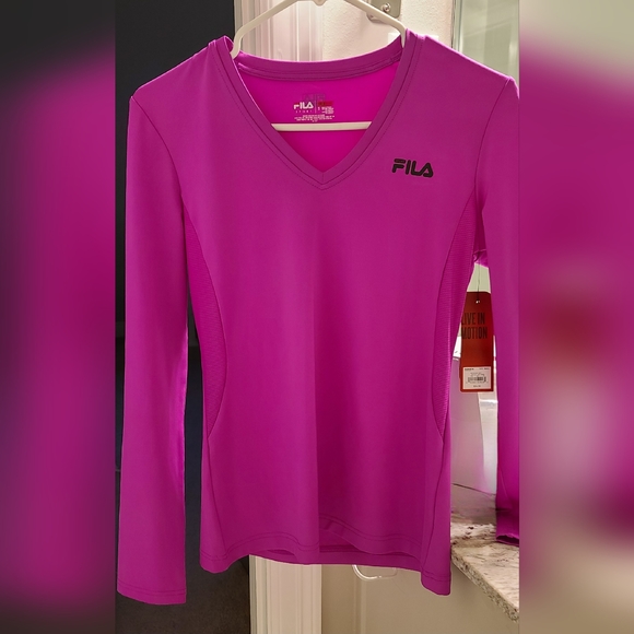 NWT FILA Sport Mixed Berry Long Sleeve Shirt Size Small - Picture 4 of 6